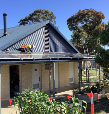 School rooftop solar